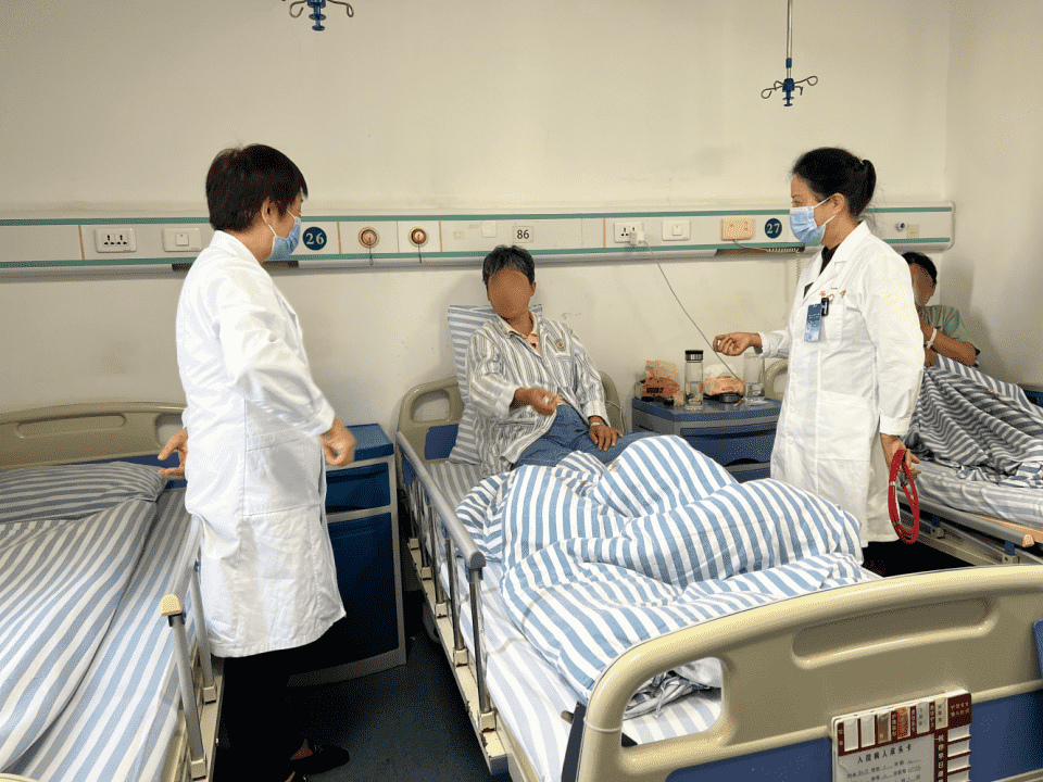 副本李秀主任专家会诊文案8.211520.png